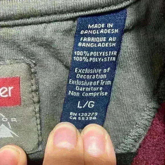 Wrangler 3/4 zip pullover red fleece size large - Picture 4 of 5